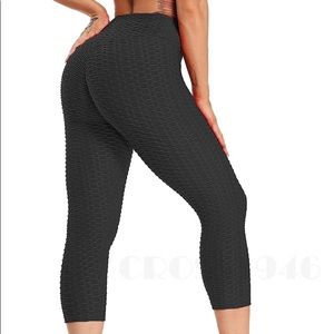 Butt Lifting Tummy Control Capris